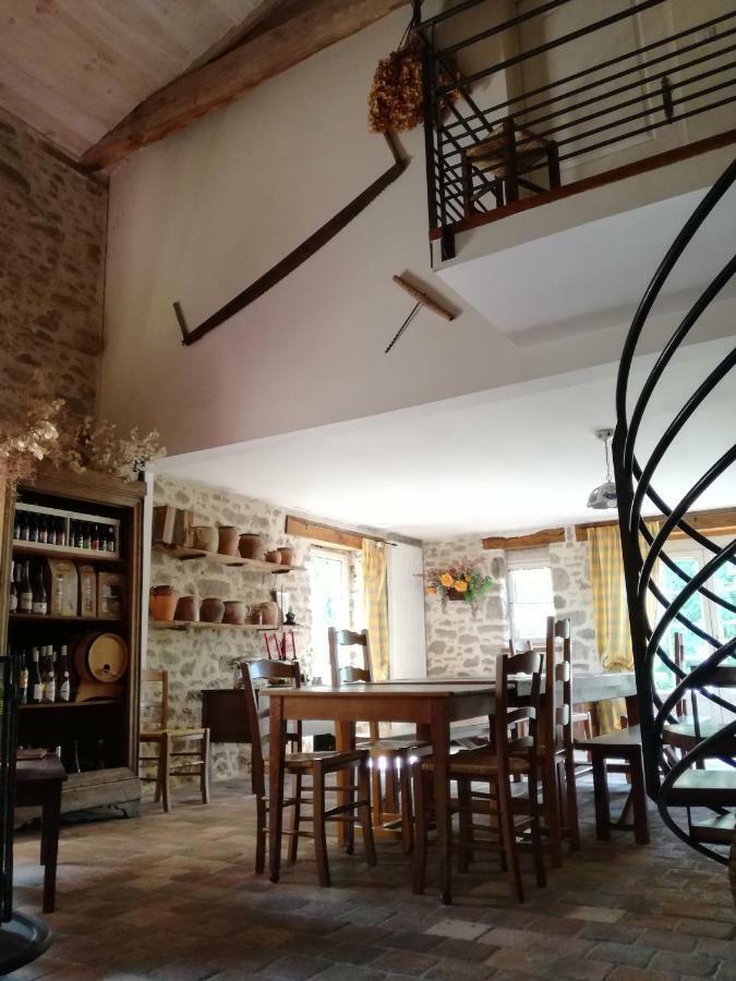 Les Épesses La Traineliere Bed & Breakfast エクステリア 写真